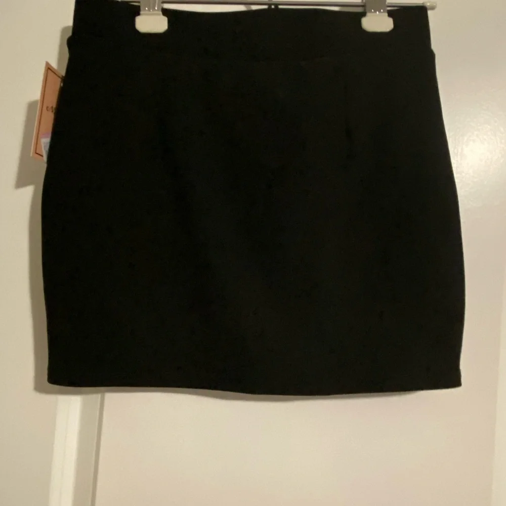 Black Mini Skirt - Picture 2 of 3